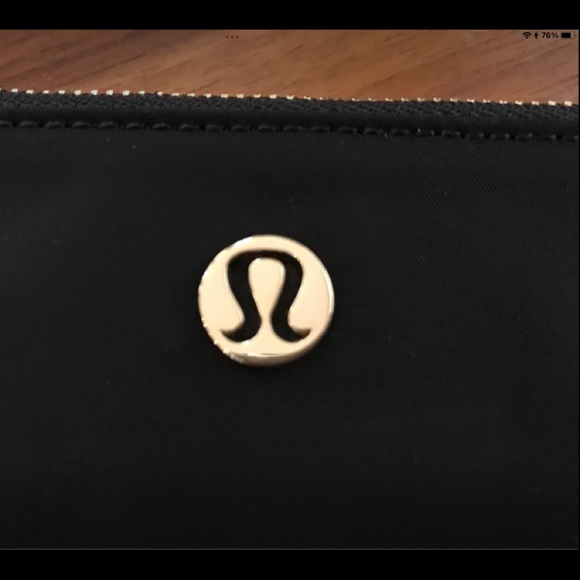 NWT LULULEMON - Picture 2 of 9